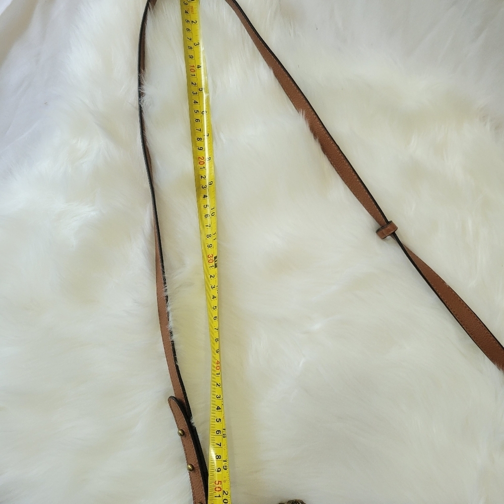 Steve Madden Elegant Tan Leather Shoulder Bag - Picture 9 of 13